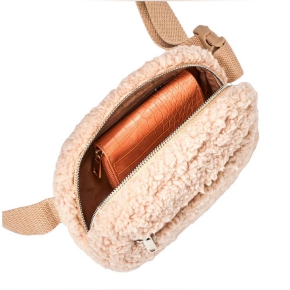 Wild Fable fuzzy belt bag NWT
